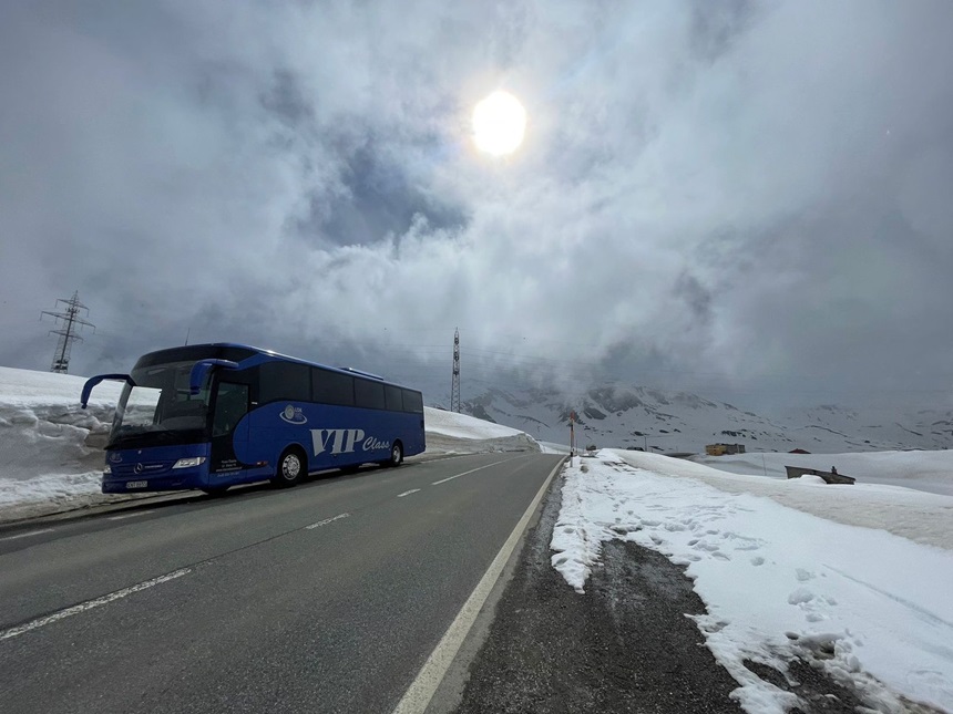 Dobra Szkoła Lok Wynajem autokarów i wynajem busów Ruda Śląska Jakubowski Transport