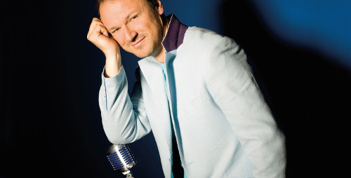 Damian Holecki z Zespołem