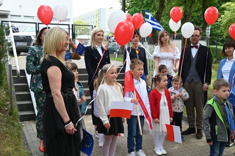Przedszkolaki świętowały 20-lecie Polski w Unii Europejskiej! - fotoreportaż
