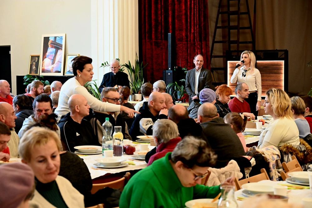 Tak obchodzono Światowy Dzień Ubogich w Rudzie Śląskiej! - fotoreportaż