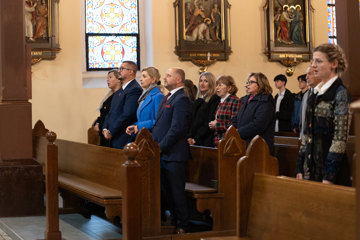 130-lecie I Liceum Ogólnokształcącego im. Adama Mickiewicza w Rudzie Śląskiej - fotoreportaż