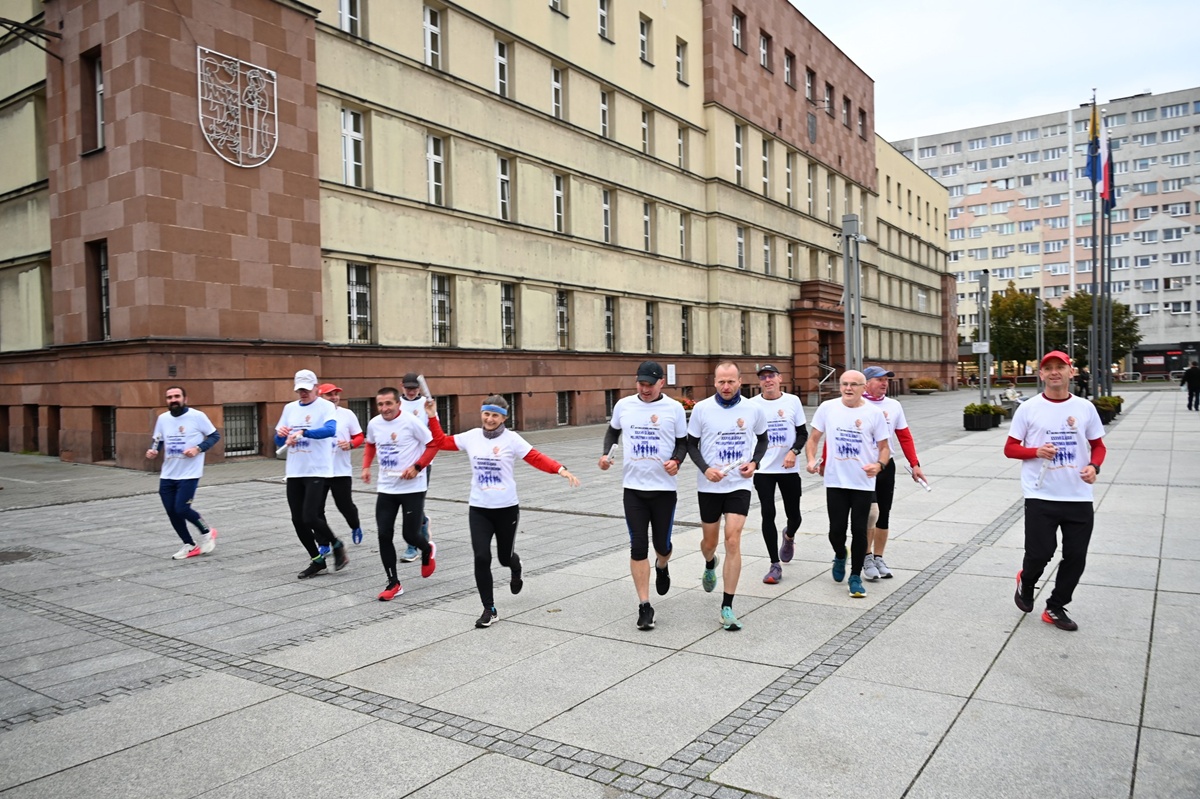 374 kilometry modlitwy i wysiłku. Biegowa pielgrzymka z Wadowic wróciła do domu - fotoreportaż
