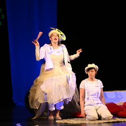 Noc Teatru