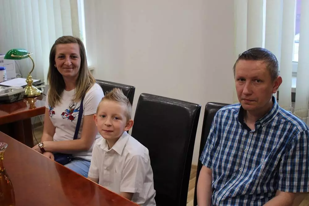 6-letnia Asia oraz 9-letni Sebastian wygrali w niedzielę konkurs na "Najlepsze przebranie" podczas miejskich obchodów Dnia Dziecka i sprawowali wczoraj urząd prezydenta Rudy Śląskiej.