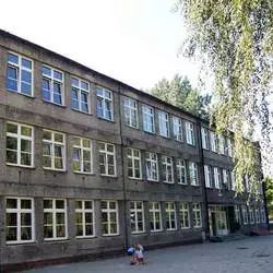 Bielszowice - Szkoła Podstawowa nr 13 - ul. Niedzieli
