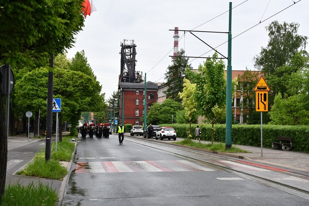 Dzień Hutnika w Rudzie Śląskiej. Hołd dla tradycji i św. Floriana.