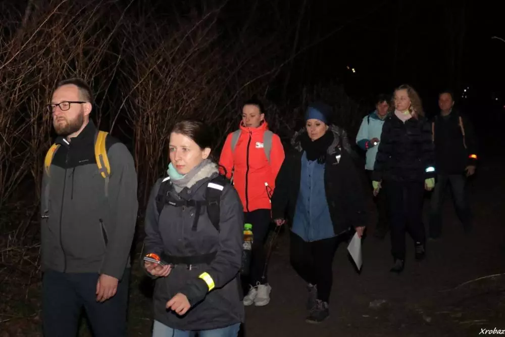 W ubiegły piątek ponad 200 osób wzięło udział w Ekstremalnej Drodze Krzyżowej. Uczestnicy mieli do pokonania nocą 41-kilometrową trasę prowadzącą przez Rudę Śląską, Chorzów, Katowice i Mikołów.
