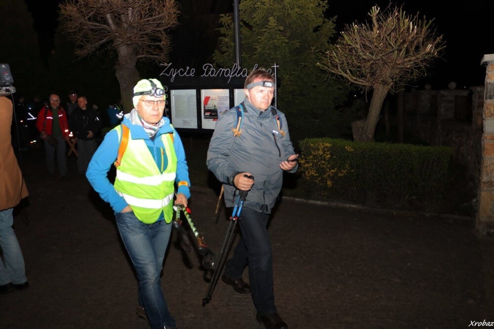 W ubiegły piątek ponad 200 osób wzięło udział w Ekstremalnej Drodze Krzyżowej. Uczestnicy mieli do pokonania nocą 41-kilometrową trasę prowadzącą przez Rudę Śląską, Chorzów, Katowice i Mikołów.