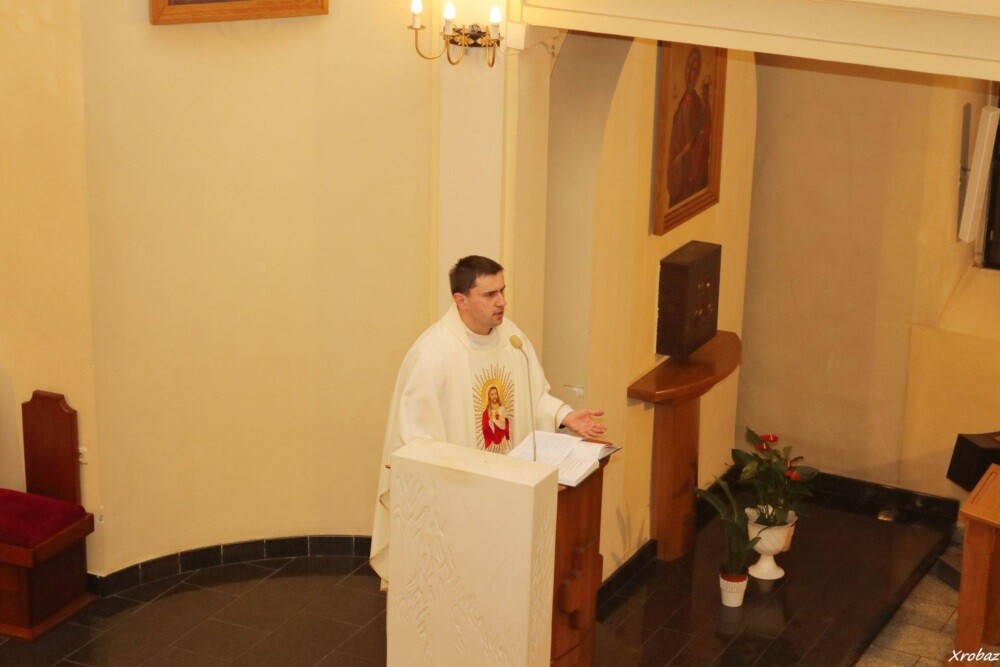 W ubiegły piątek ponad 200 osób wzięło udział w Ekstremalnej Drodze Krzyżowej. Uczestnicy mieli do pokonania nocą 41-kilometrową trasę prowadzącą przez Rudę Śląską, Chorzów, Katowice i Mikołów.