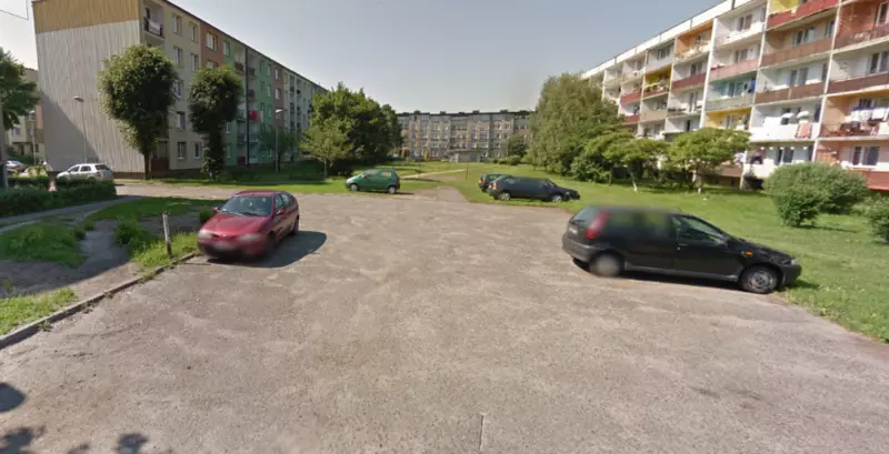 Kiedy powstanie parking między blokami przy Racławickiej i Kosynierów? [AKTUALIZACJA]