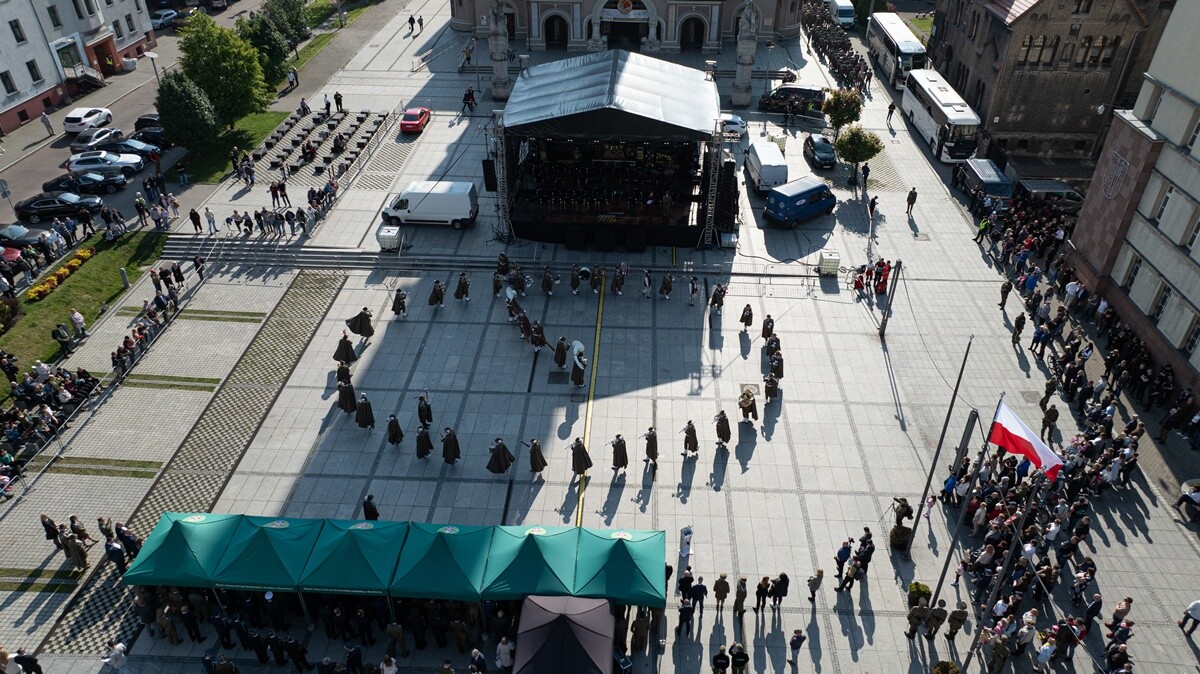Koncert z okazji 34-lecia Straży Granicznej. / fot. Dronruda.pl