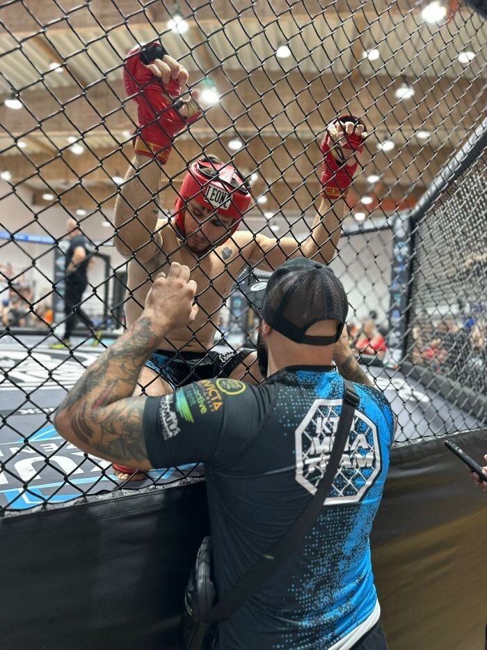 Zawodnicy KTJ MMA z kolejnymi sukcesami – tym razem na zawodach w Łodzi!/fot. KTJ MMA Team