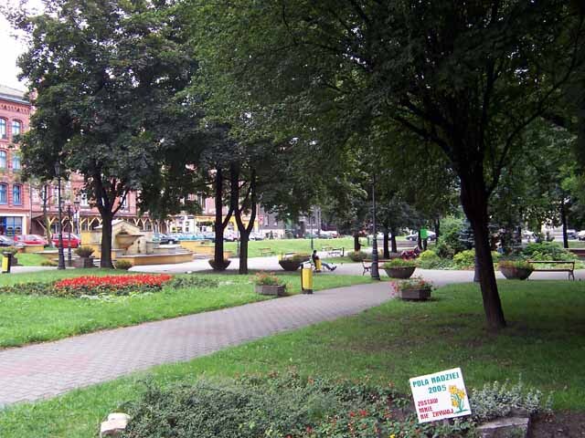Nowy Bytom - Plac Jana Pawła II (Plac Wolności) - ul. Niedurnego
