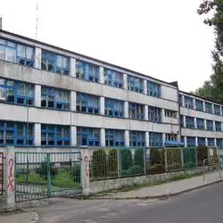 Nowy Bytom - Szkoła Podstawowa nr 22 (Gimnazjum nr 11)  - ul. Ratowników