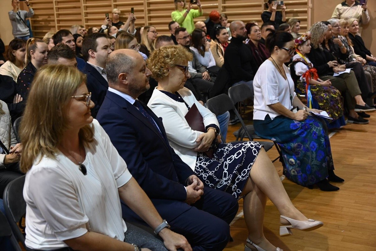 Pasowanie pierwszoklasistów na uczniów w Szkole Podstawowej nr 8. / fot. UM Ruda Śląska