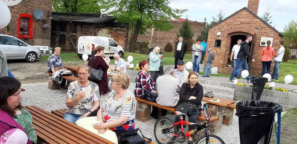 Przy zabytkowym piecu chlebowym przy ulicy Bujoczka na Rudzie odbył się Piknik przy Piekaroku w ramach Dni Otwartych Funduszy Europejskich.