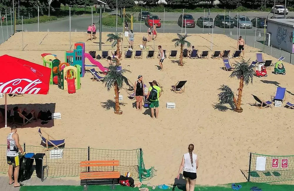 Ruda Śląska: Otwarcie plaży przed Aquadromem!