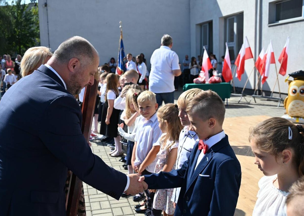 Rok szkolny 2025/2026 rozpoczęty w Rudzie Śląskiej / fot. Michał Pierończyk FB