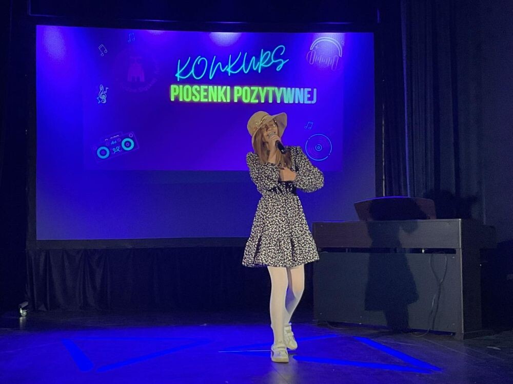 Wiele talentów na jednej scenie – za nami Wojewódzki Konkurs Piosenki Pozytywnej!/fot. Młodzieżowy Dom Kultury w Rudzie Śląskiej