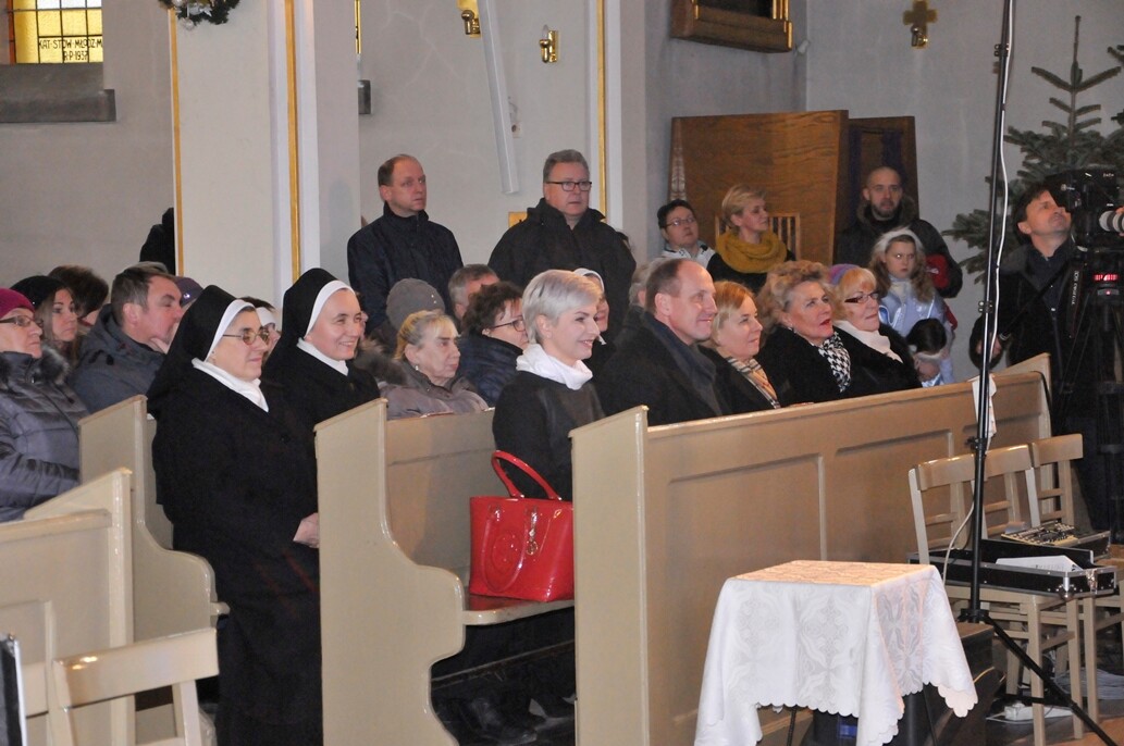 Fotorelacja z XXIV Rudzkiego Spotkania Kolędowego w Kościele na Czarnym Lesie.