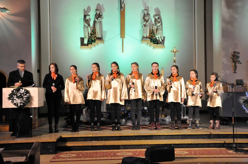 Fotorelacja z XXIV Rudzkiego Spotkania Kolędowego w Kościele na Czarnym Lesie.