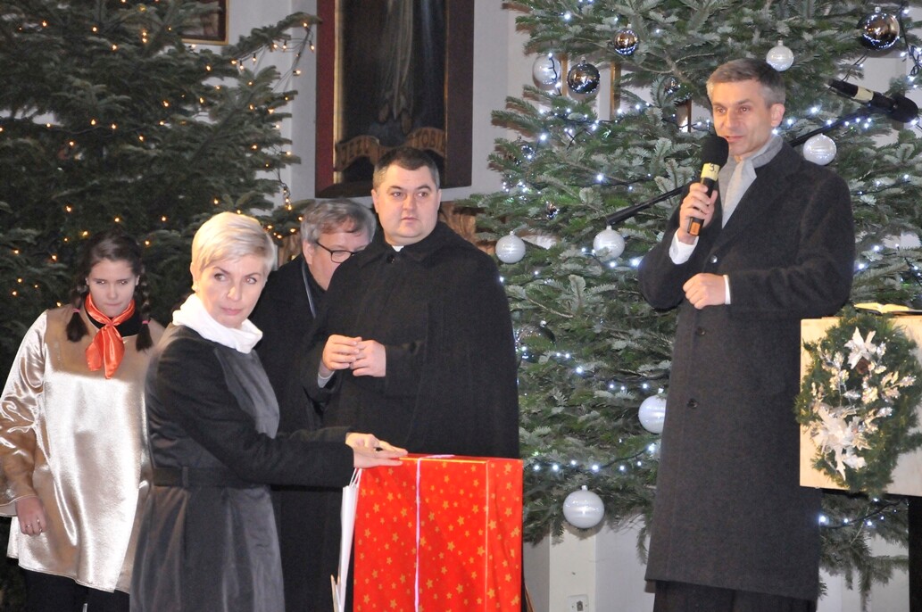 Fotorelacja z XXIV Rudzkiego Spotkania Kolędowego w Kościele na Czarnym Lesie.