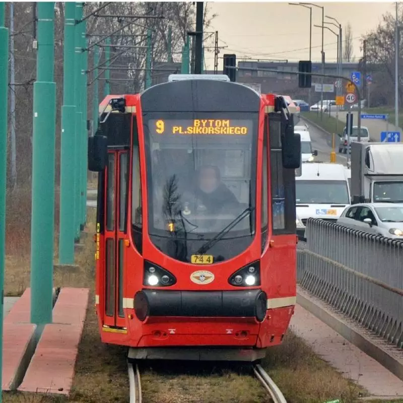 Zmodernizowana pętla w Rudzie Śląskiej Chebziu i zmiany w ruchu tramwajów [ZDJĘCIA]